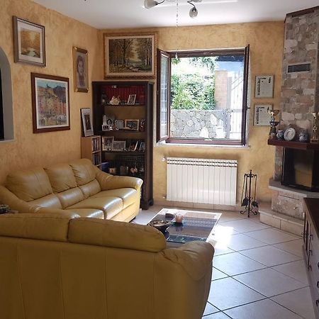 B&B La Taverna Degli Angeli Vezzi Portio Zewnętrze zdjęcie
