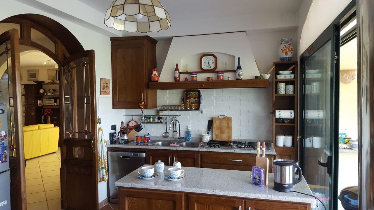 B&B La Taverna Degli Angeli Vezzi Portio Zewnętrze zdjęcie
