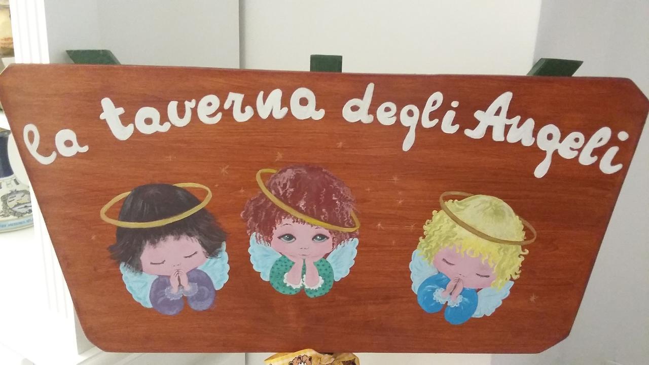 B&B La Taverna Degli Angeli Vezzi Portio Zewnętrze zdjęcie
